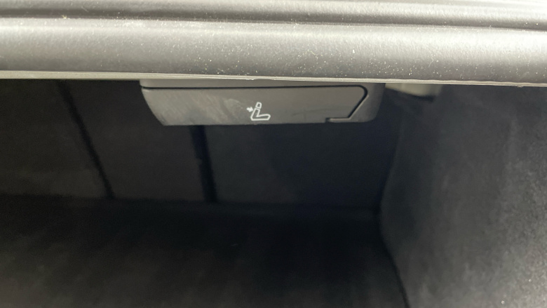 BMW 3 Series 330e M Sport 4dr Step Auto Saloon